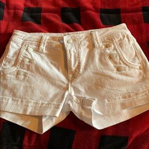 COPY - Miss Me shorts size 29